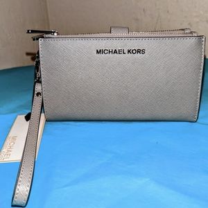 Michael Kors MK Jet Set Travel Double Zip Phone Wristlet Wallet Clutch Grey